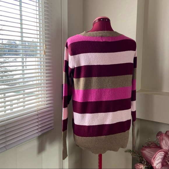 St John’s Bay quality Apparel woman pink tones and brown sweater. Size L. Used. - Picture 4 of 8